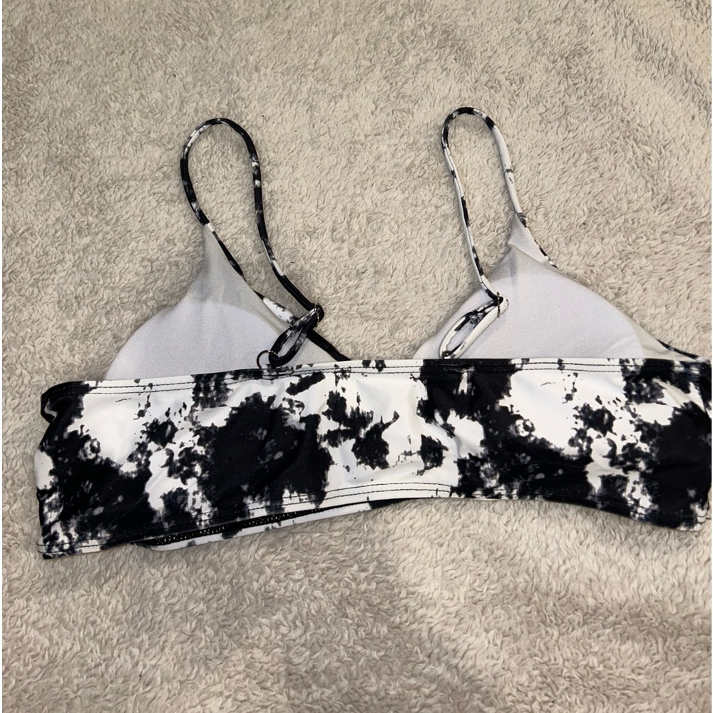 Bikini Tops - Picture 5 of 5